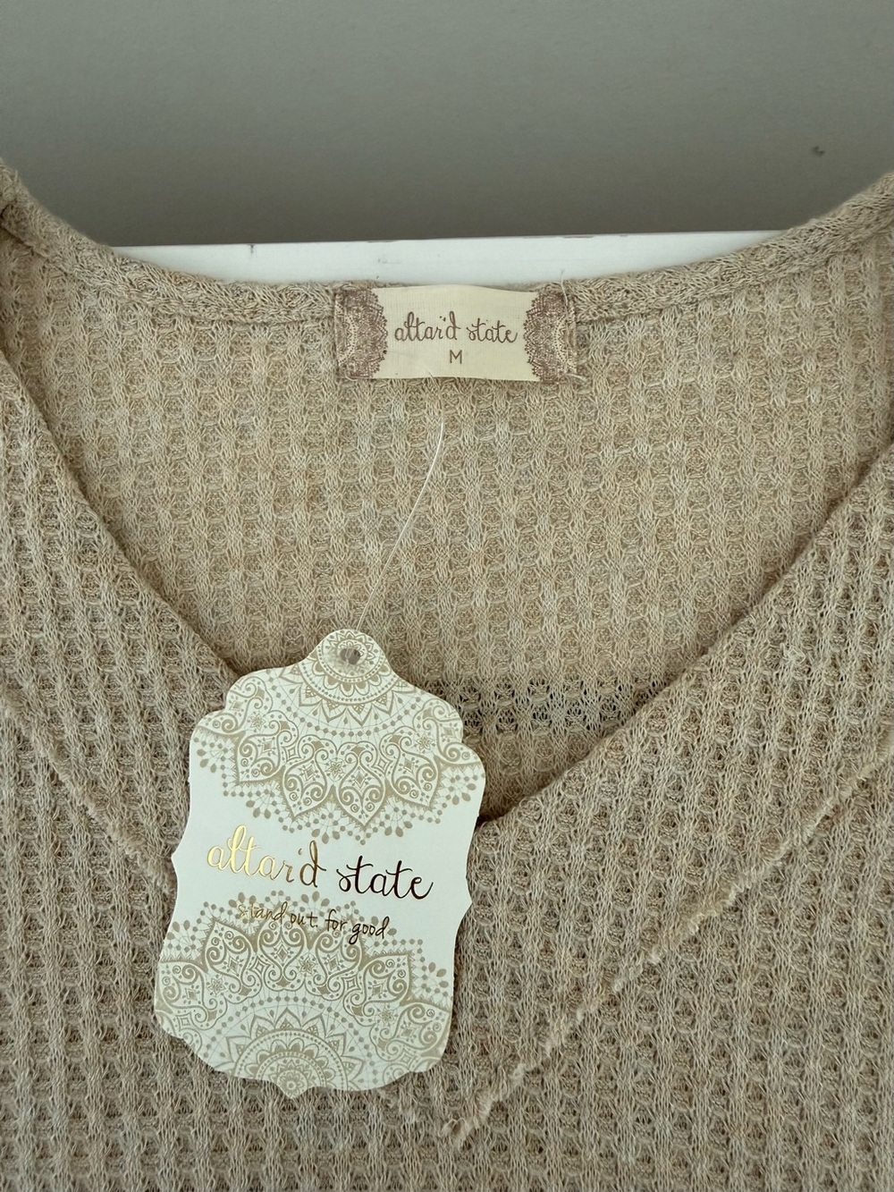 Altar’d State Waffle Knit Long Sleeve Top Beige Neutral Boho Size Medium NWT - Picture 3 of 7